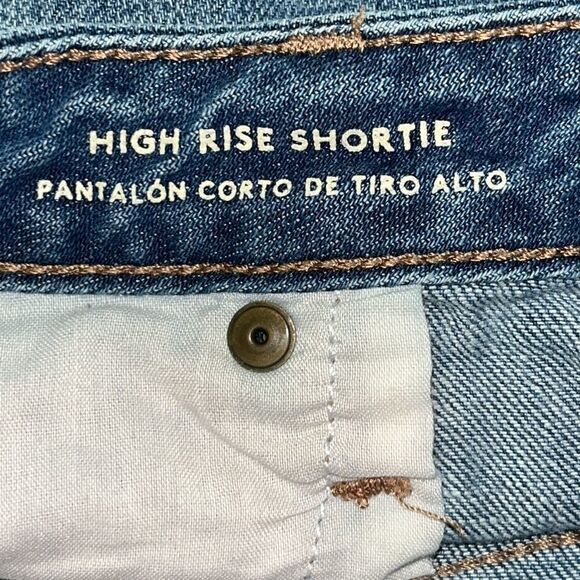 Universal thread High Rise Shortie Size 8 - Picture 6 of 9